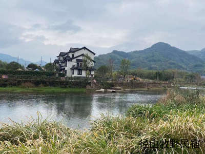 杭州有溪水免費的民宿